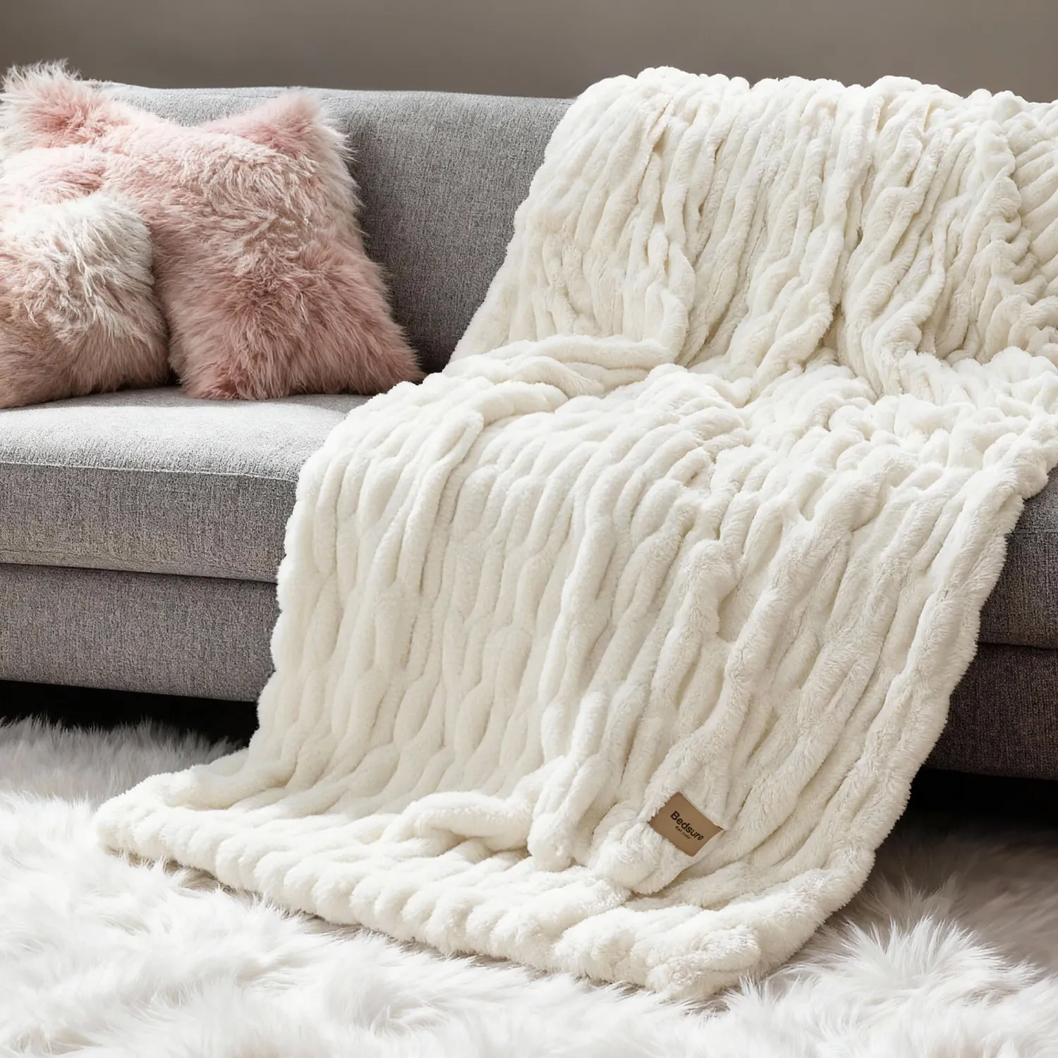 Bedsure Double-sided Faux Fur Ruched Blanket coperta