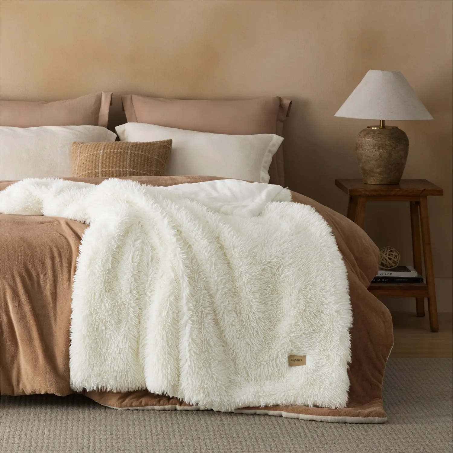 Bedsure Essentials Luxe Faux Fur Blanket coperta in pelliccia sintetica